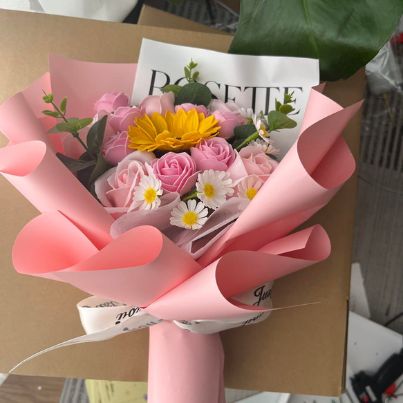 豪華花束50本バラソープフラワーインテリア枯れない造花母の日誕生日結婚式