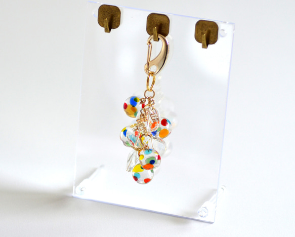 ☆カラフルレジンボールのキーホルダー 2枚目の画像