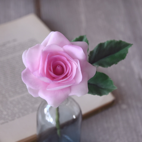 ◇粘土のお花◇ 薔薇 一輪 ピンク ・・・B1040 プリザーブドフラワー