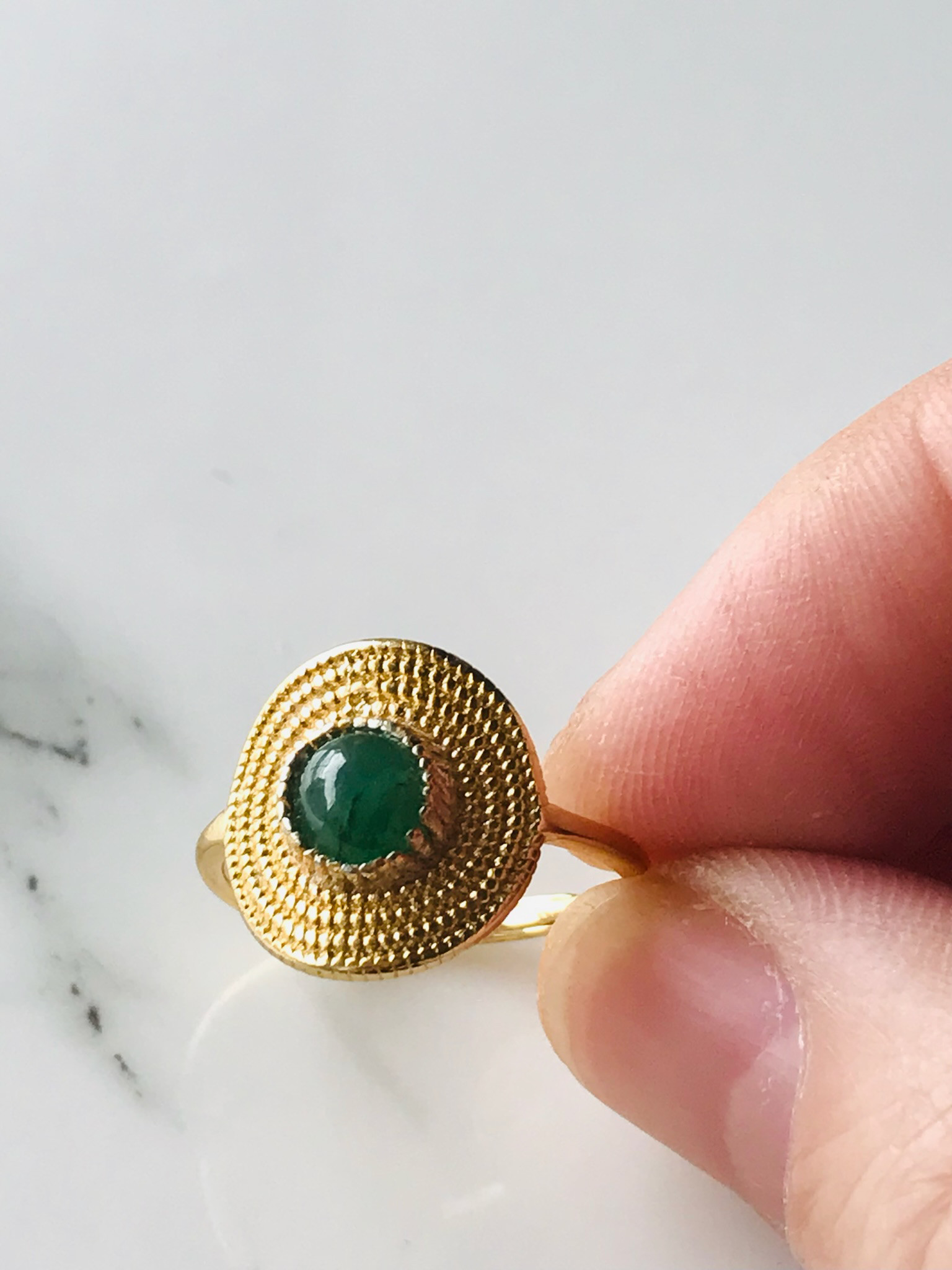 [R80-001］ ジェイド　JADE ヒスイ　本翡翠　くりぬき　リング　ミャンマー産　ヴィンテージ風　フリーサイズ