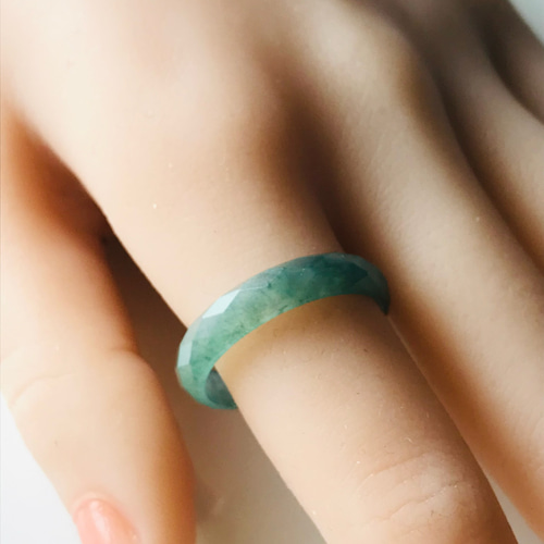 R100-010］ ジェイド JADE ヒスイ 本翡翠 くりぬき リング