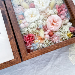 【両親贈呈品・写真入れOK】思い出に残るお花のフォトボックス（ミックス）　誕生日祝い　結婚祝い　子育て感謝状 4枚目の画像