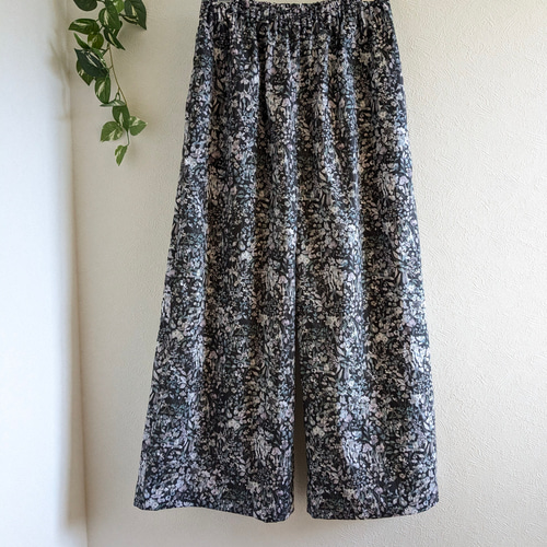 リバティ『ワイドパンツ』タナローン フェルダ ブラック キュロット  