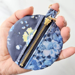 ★限定商品★　メダル型チャーム　小物入れ　アイアンシ 7枚目の画像