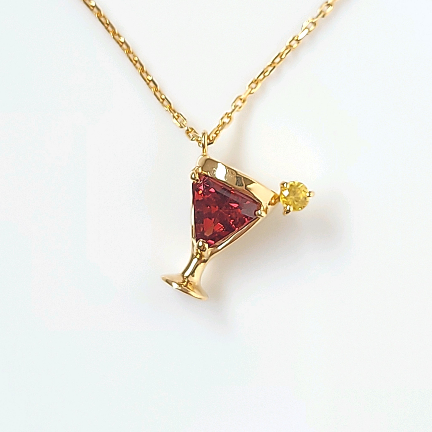天然石のカクテルネックレス(スプモーニ)　ステンレスチェーンに変更可　ガーネット　イエローサファイア