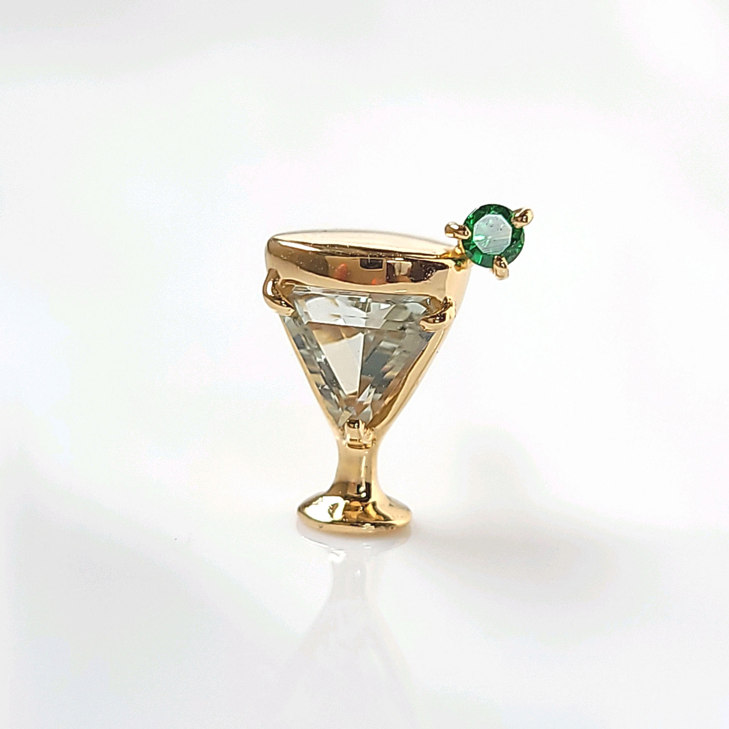 天然石のカクテルピアス(モヒート)　グリーンアメシスト　エメラルド