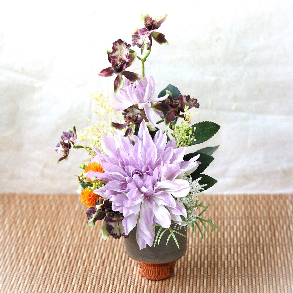 仏花　和モダン☆パープル系のダリアとオンシジュウムの仏花　お盆・お彼岸におすすめのフラワーギフト！【オーナーデザイン】