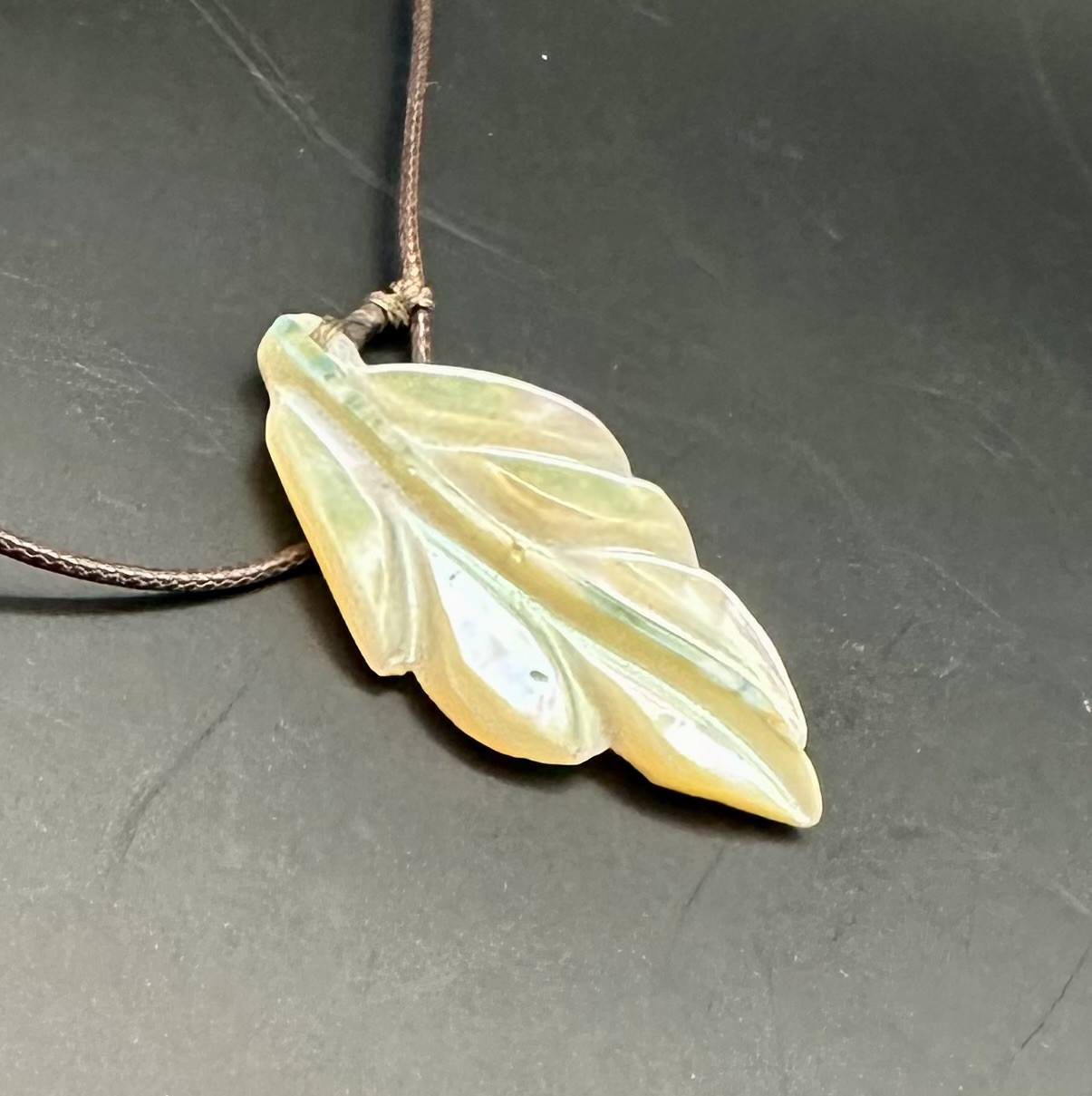 流光溢彩宝光葉