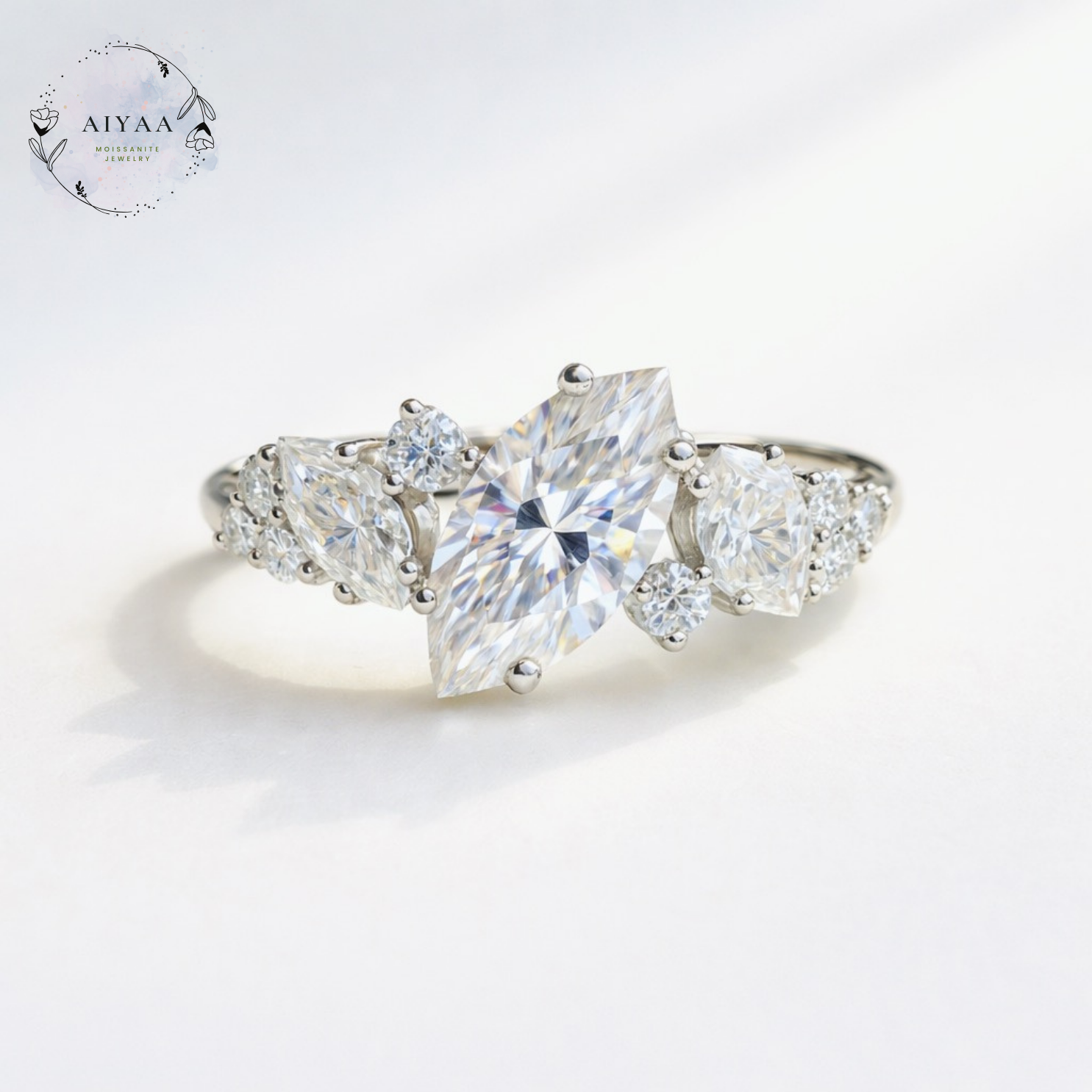 モアサナイト  マーキスカットデザインリング｜立体感が美しい