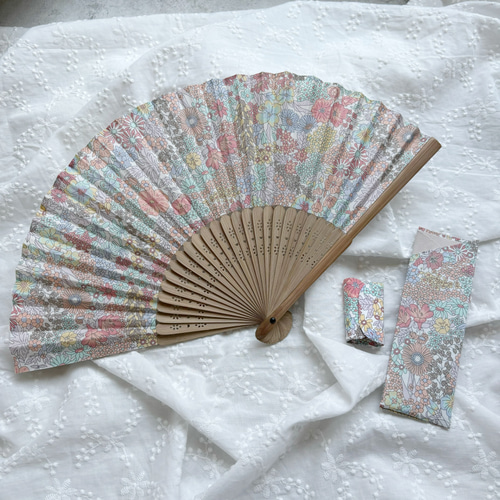 ラスト1点のみ✨】リバティ生地使用 ファブリックde扇子 その他  