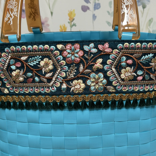 プラカゴ 夏 インド刺繍 水洗い 軽量 Sサイズ 青 PPシルク かご