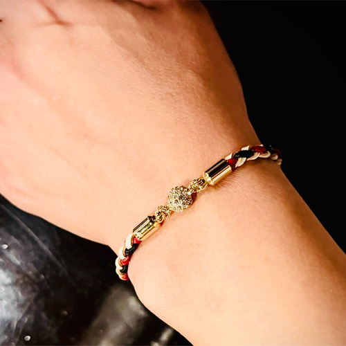 オーダーメイド】☆アクセント☆ブレスレット太め ダブル巻 革紐3mm