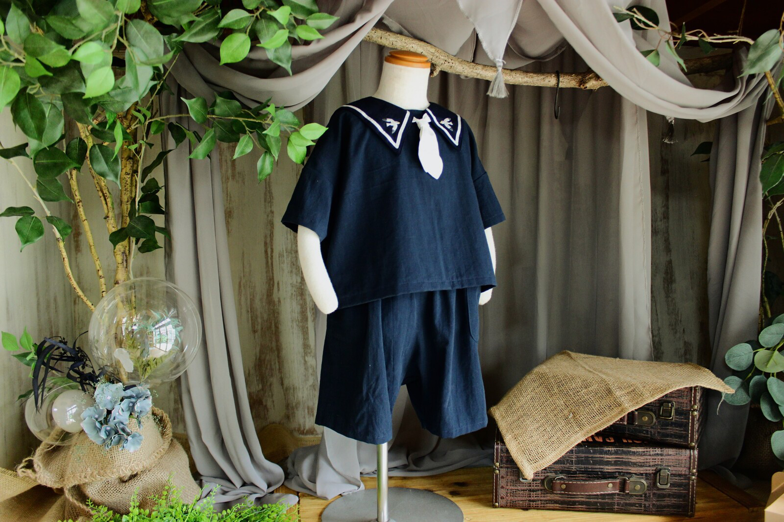 カモメ刺繍のセーラーカラーセットアップ 1点物　つけ襟　お出かけ　おしゃれ着　お呼ばれ