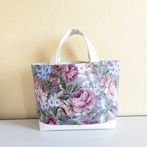 M✰アンティークな薔薇柄のトートバッグ♡ゴブラン織りプリント