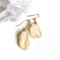 再販♡天然石ラフロック水晶の一粒ピアス/イヤリング ピアス（フック