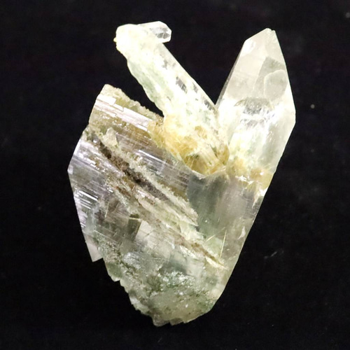 マニハール産 ヒマラヤ 水晶 ゴールドルチル クローライト入り