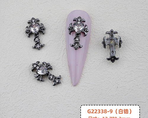 P617銀《1個》ネイルパーツ 十字架 クロス ハート 量産型 地雷
