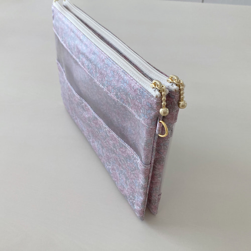くちなし様　オーダー　お薬ポーチ　ハンドメイド　刺繍　両面　服薬管理　ファスナー リバティ】少し大きめ！ダブルファスナーポーチ⭐︎お薬手帳・通帳