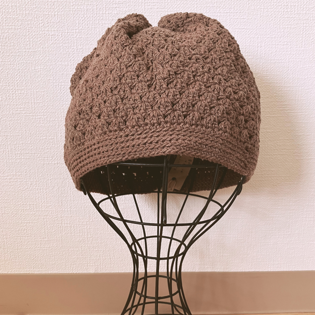 コットン糸のビーニー