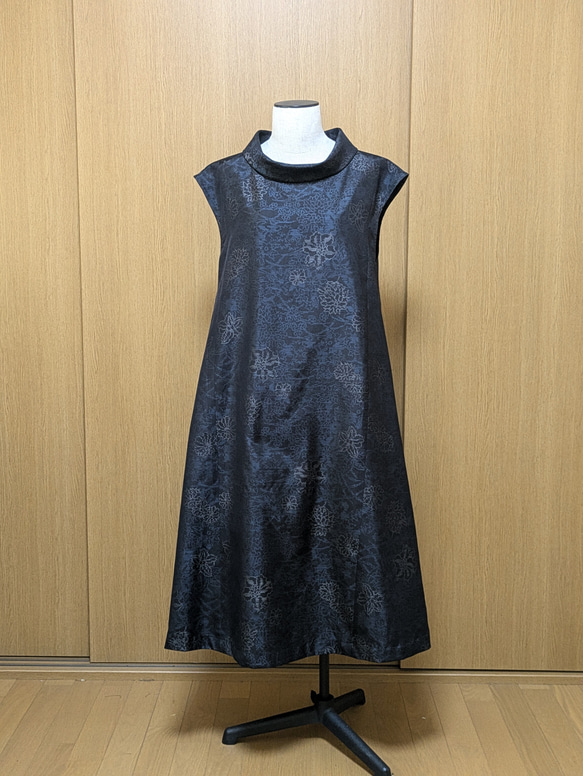 SOLD 着物リメイク ワンピース 大島紬 M〜Lの通販 by Yumi's