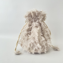 リュクスな尾州生地ドローストリングバッグ/オフホワイト 6枚目の画像