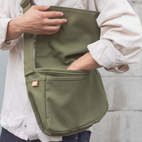 ニュースペーパーバッグ　ミリタリー アーミーダッグ ニュースペーパーバッグ M 大容量 ミリタリーカーキ