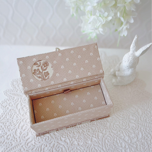 メガネケース　インテリア　収納ケース　ハンドメイド　デコパージュ ✨一点物✨メガネ収納ボックス／メガネケース／カルトナージュ