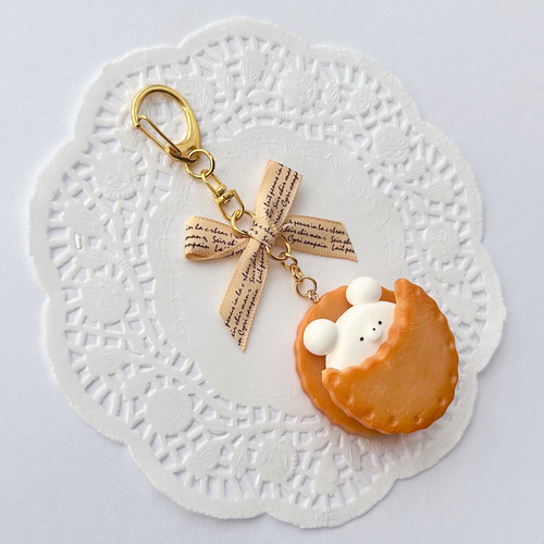 ♡ピタパンサンド♡　フェイクスイーツ　チャーム　樹脂粘土　キーホルダー ♡ピタパンサンド♡ フェイクスイーツ チャーム 樹脂粘土