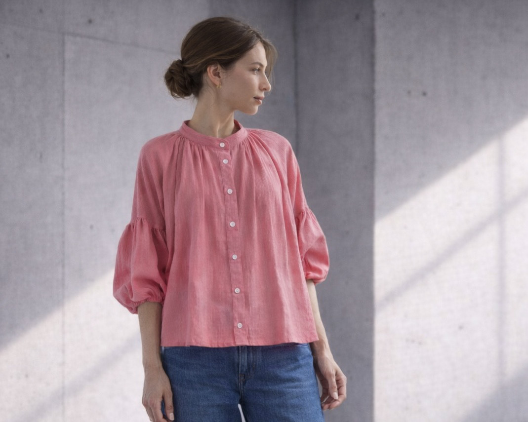 【全22色】厚み2倍のふわふわダブルガーゼのボリューム袖ブラウス／袖がアクセントのデザインダブルガーゼブラウス