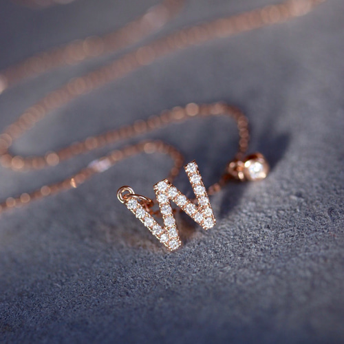 天然ダイヤモンド付きアルファベットネックレスk18 ネックレス  