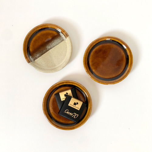 24/z5 飴釉薬 豆皿