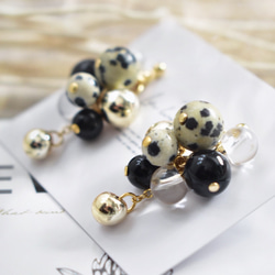 ダルメシアンジャスパー×もこもこピアス/イヤリング⑅*॰ॱ 2枚目の画像