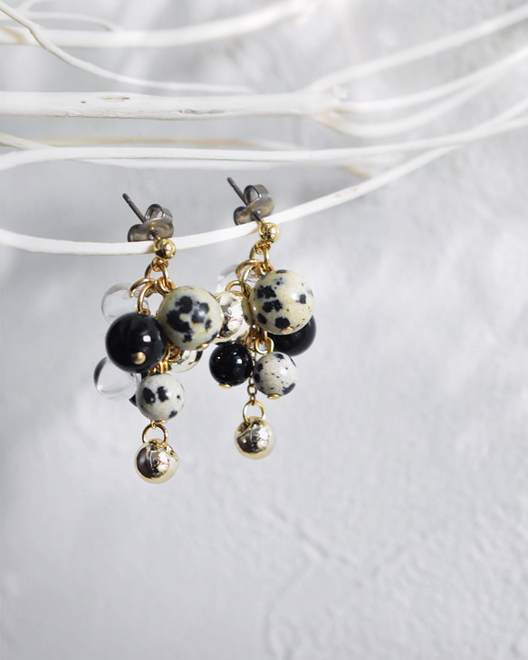 ダルメシアンジャスパー×もこもこピアス/イヤリング⑅*॰ॱ 3枚目の画像