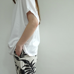 寬鬆輪廓/棉質套頭衫（黑色） 第4張的照片