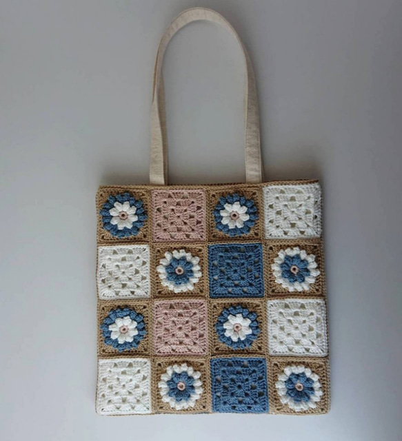 クロッシェグラニースクエアミニバッグ・ベージュ×ブルー(コットン糸・ かぎ針編み  ) 人気・おすすめ｜使いやすい・旅行におすすめ 品質保証 全国発送 日本国内発送・最短翌日お届け