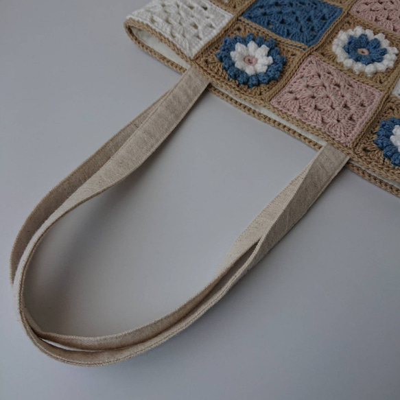 クロッシェグラニースクエアミニバッグ・ベージュ×ブルー(コットン糸・ かぎ針編み  ) 人気・おすすめ｜使いやすい・旅行におすすめ 品質保証 全国発送 日本国内発送・最短翌日お届け