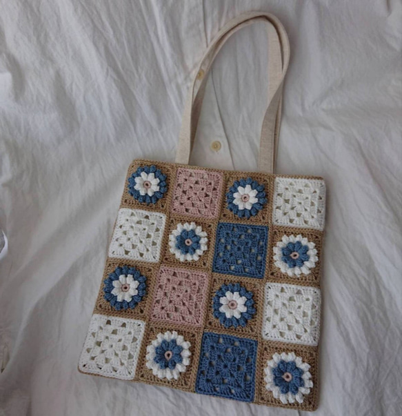 クロッシェグラニースクエアミニバッグ・ベージュ×ブルー(コットン糸・ かぎ針編み  ) 人気・おすすめ｜使いやすい・旅行におすすめ 品質保証 全国発送 日本国内発送・最短翌日お届け