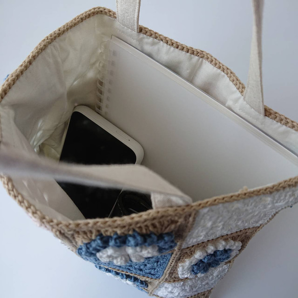 クロッシェグラニースクエアミニバッグ・ベージュ×ブルー(コットン糸・ かぎ針編み  ) 人気・おすすめ｜使いやすい・旅行におすすめ 品質保証 全国発送 日本国内発送・最短翌日お届け