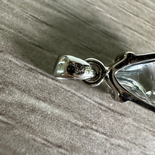 極上プレミアム】*s925スティブナイトインクォーツペンダントトップ94