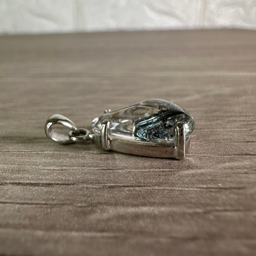 極上プレミアム】*s925スティブナイトインクォーツペンダントトップ94