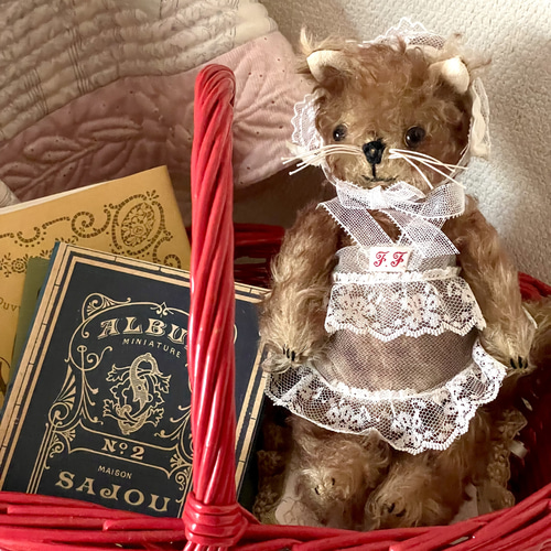 pream サンリオ　テディベア　テディキャット　ぬいぐるみ　作家　ハンドメイド やまぶき みどり | ついに個展はじまりました✨15日まで開催し