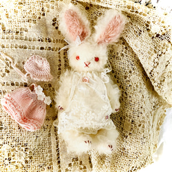 人気作家様　ぬいぐるみ　テディベア ウサギ　アンティーク 人気作家様テディベアうさぎぬいぐるみ