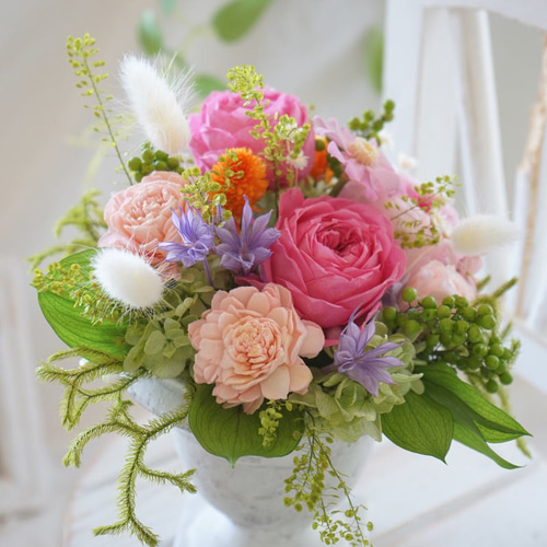 ＊*..華やかピンクローズアレンジ..＊°.プリザーブドフラワー 華やかピンクローズアレンジ～プリザーブドフラワー