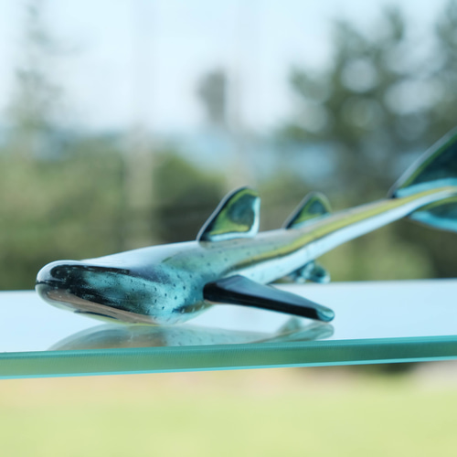 ガラスのジンベエザメ その他置物 ワタリグラススタジオ 通販 18059050