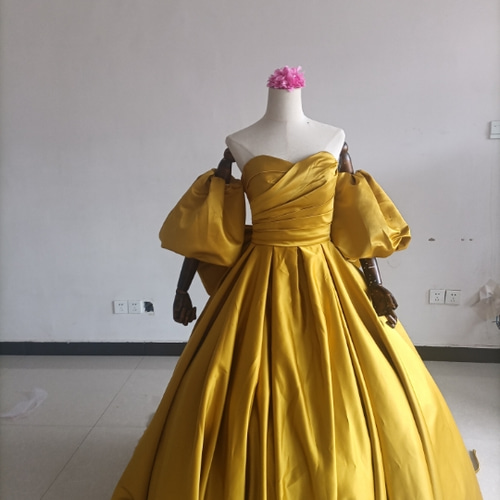 華やか パーティードレス イエロー ベアトップ 取り外し袖 豪華な  