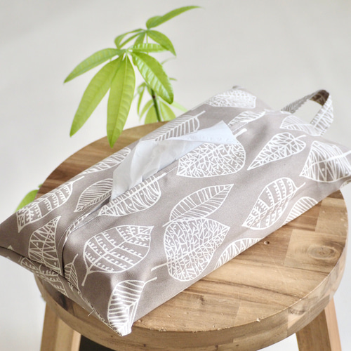 ハンドメイド□ソフトパック□ティッシュカバー□北欧風□森のクマさん