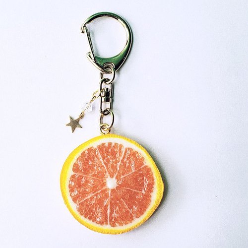302パルファムキーホルダー 【ピンクグレープフルーツ