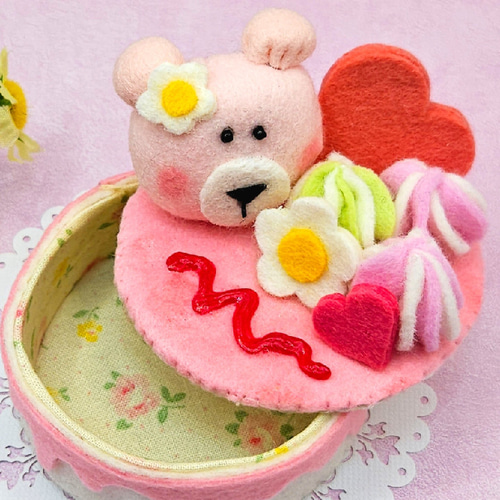 ちびくま工房　ピエロのソーイングbox　カルトナージュ ちびくま工房 ピエロのソーイングbox カルトナージュ 人形