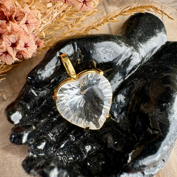 宝石カット】*s925水晶ハートペンダントトップ114 ペンダントトップ 円  