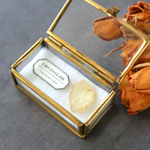 希少！クリストバライト入り リビアングラス 鉱物 標本 